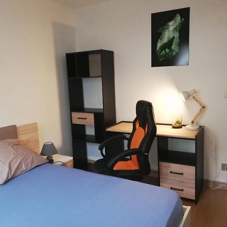 Apartament Grand T3 Avec Clim, Parking Et Terrasse Privative - Agen Zewnętrze zdjęcie